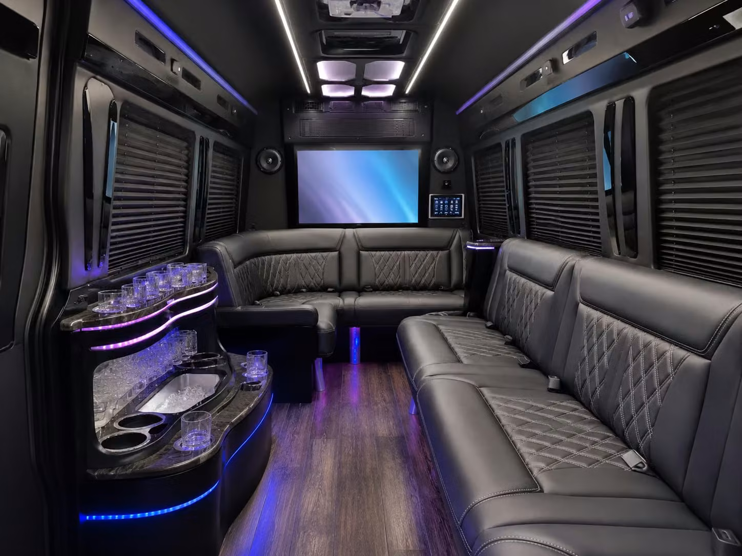 bus rental options for peoria trips