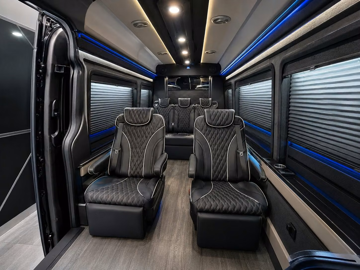 hotel shuttle services for groups visiting peoria and the west valley