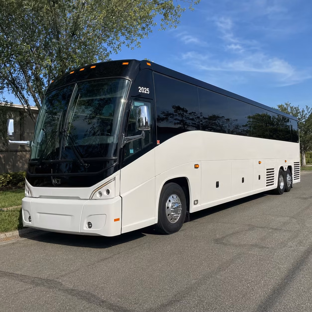 long distance bus rentals from peoria to las vegas sedona and beyond